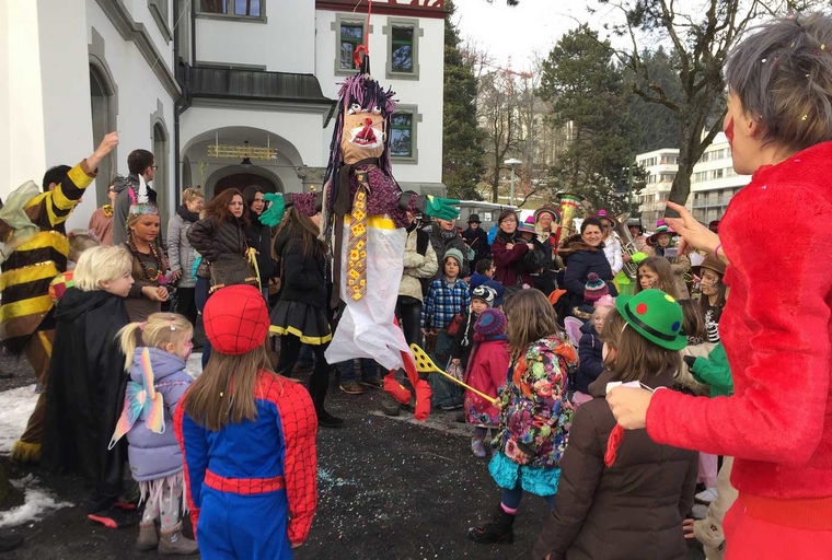 Kinderfasnacht Militärkantine